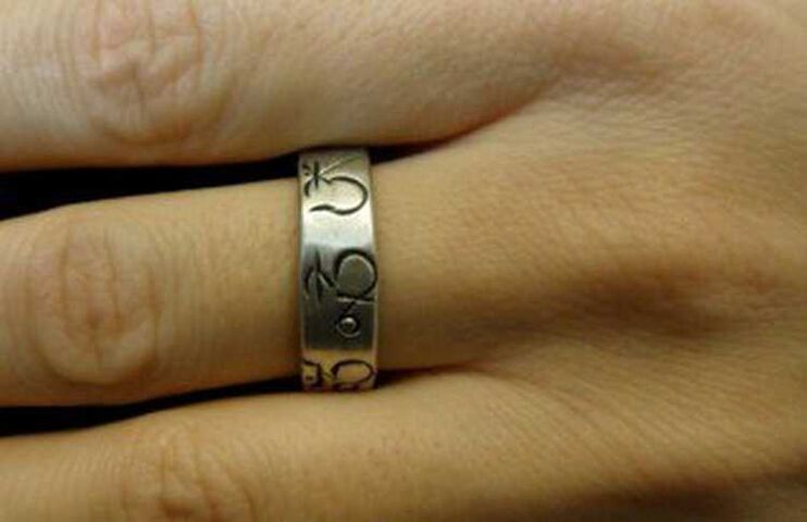 anello come amuleto di buona fortuna